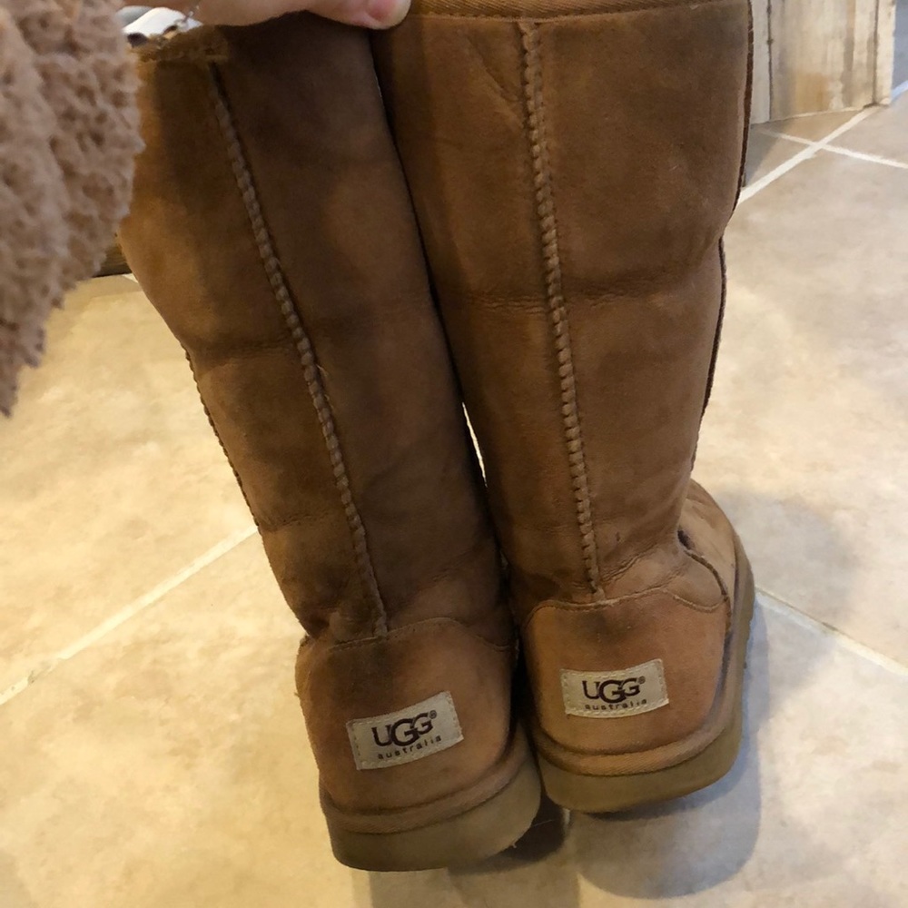 Ugg Boots - image 3